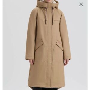 Hunter Women's Beige Trench Coat